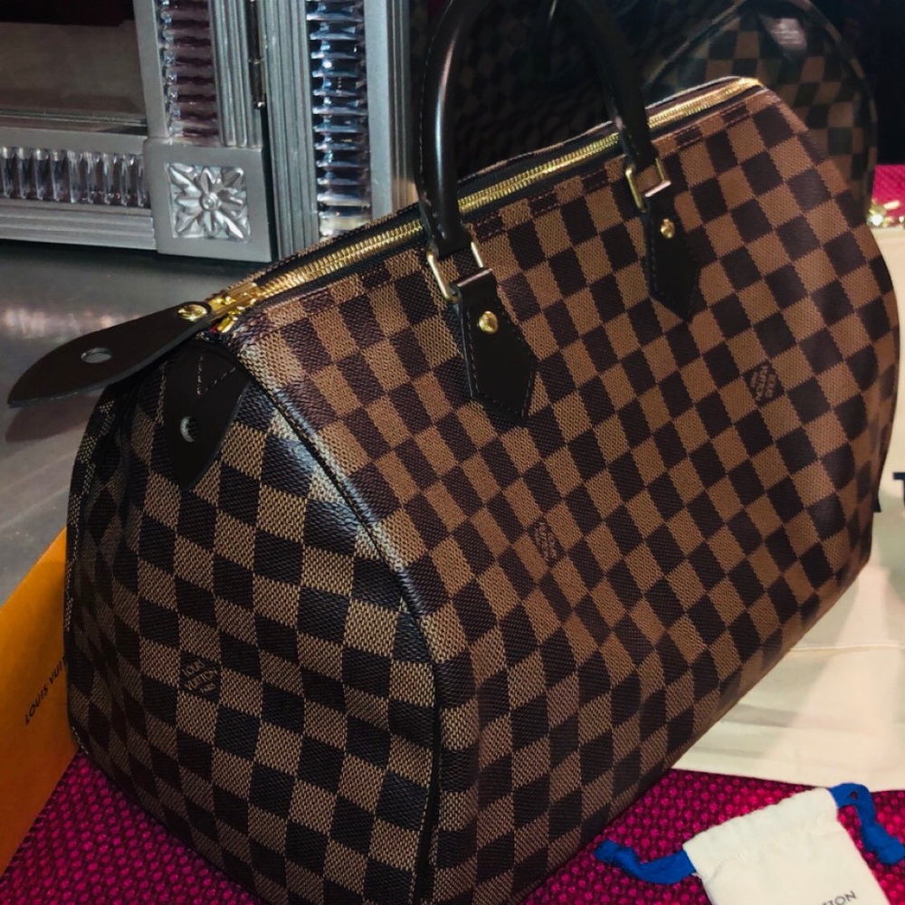 NEW AUTHENTIC LOUIS VUITTON SPEEDY 35